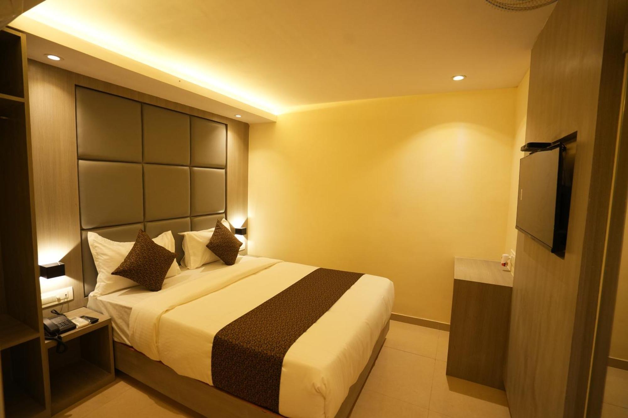 Hotel Boston Βομβάη Εξωτερικό φωτογραφία