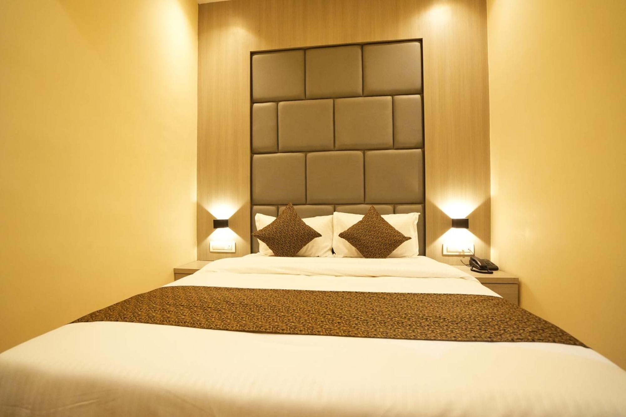 Hotel Boston Βομβάη Εξωτερικό φωτογραφία