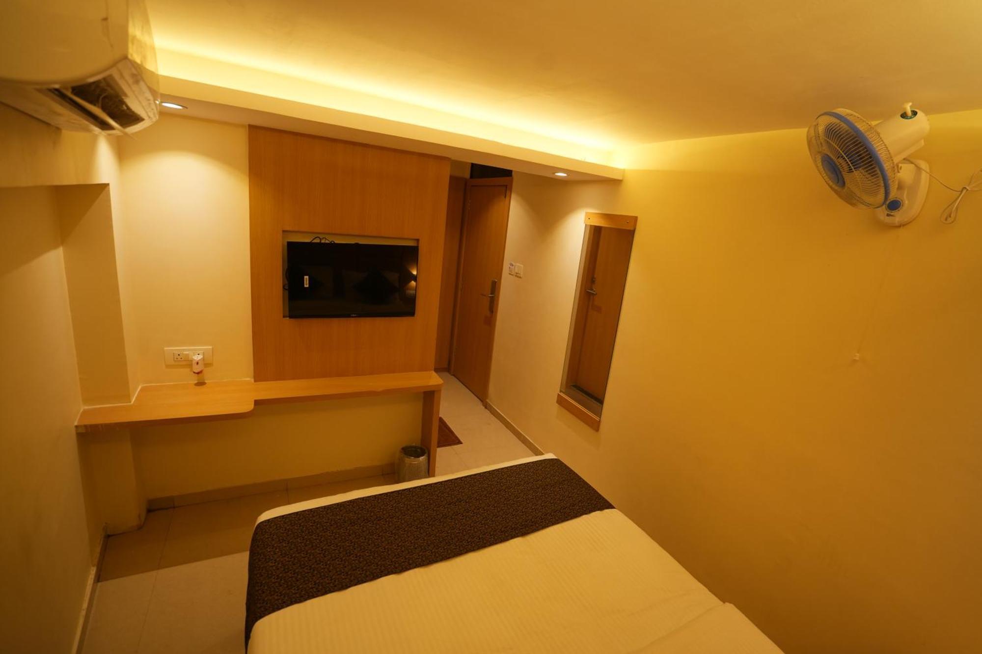 Hotel Boston Βομβάη Εξωτερικό φωτογραφία
